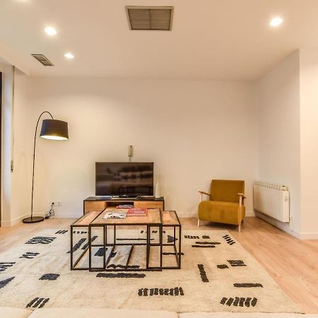 Apartmán Apartamento En Plaza De Canalejas Madrid Exteriér fotografie