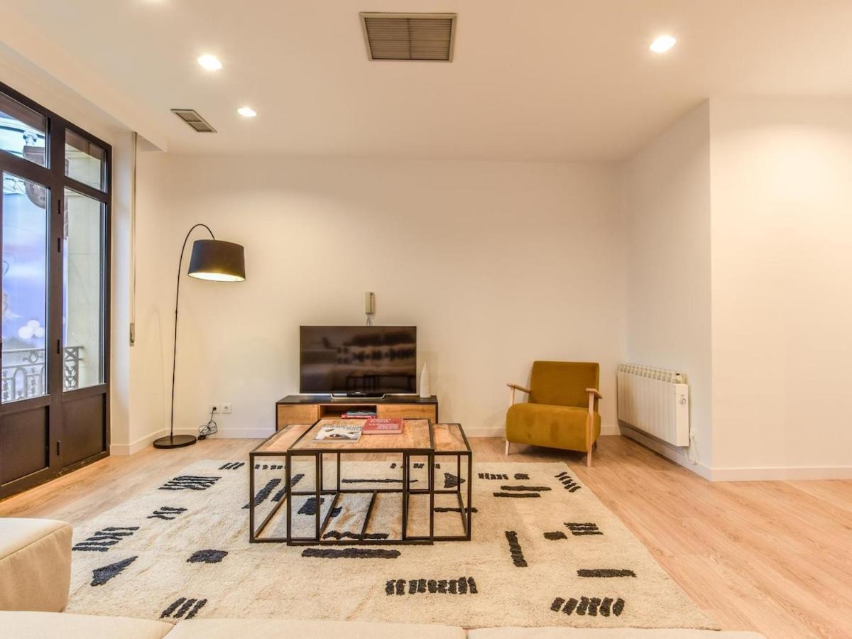 Apartmán Apartamento En Plaza De Canalejas Madrid Exteriér fotografie