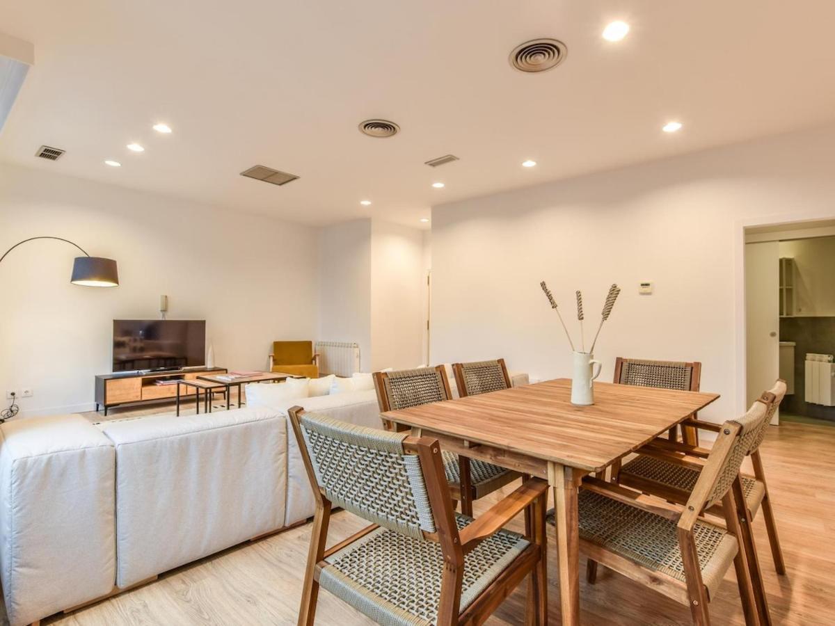 Apartmán Apartamento En Plaza De Canalejas Madrid Exteriér fotografie